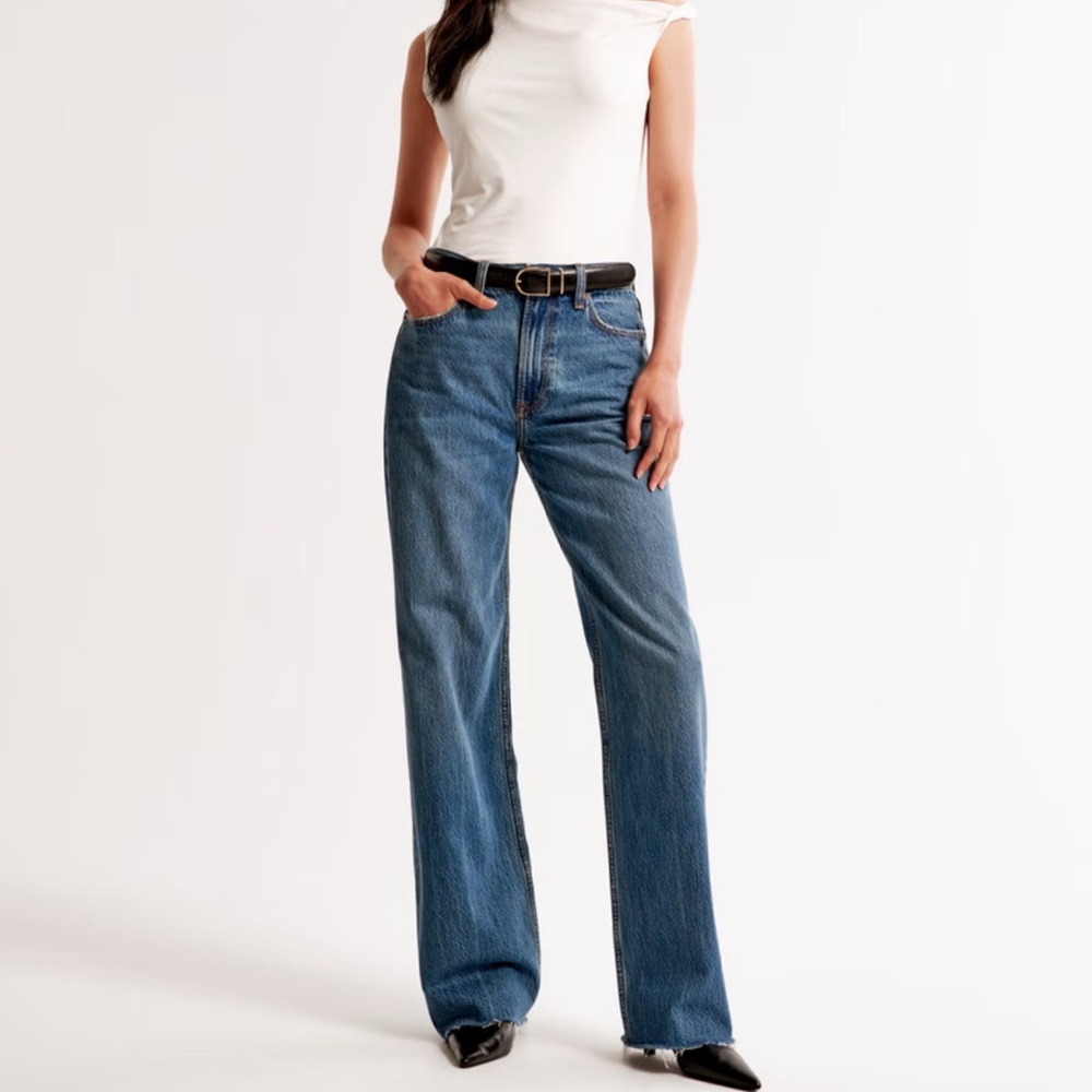 Abercrombie & Fitch The Loose High Rise Size 26